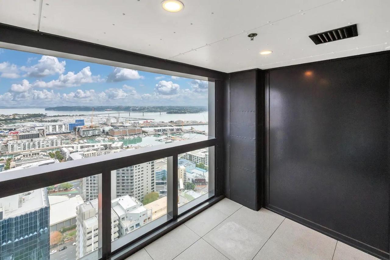 Amazing Harbour, Skytower And Rangitoto Views Lägenhet Auckland Exteriör bild