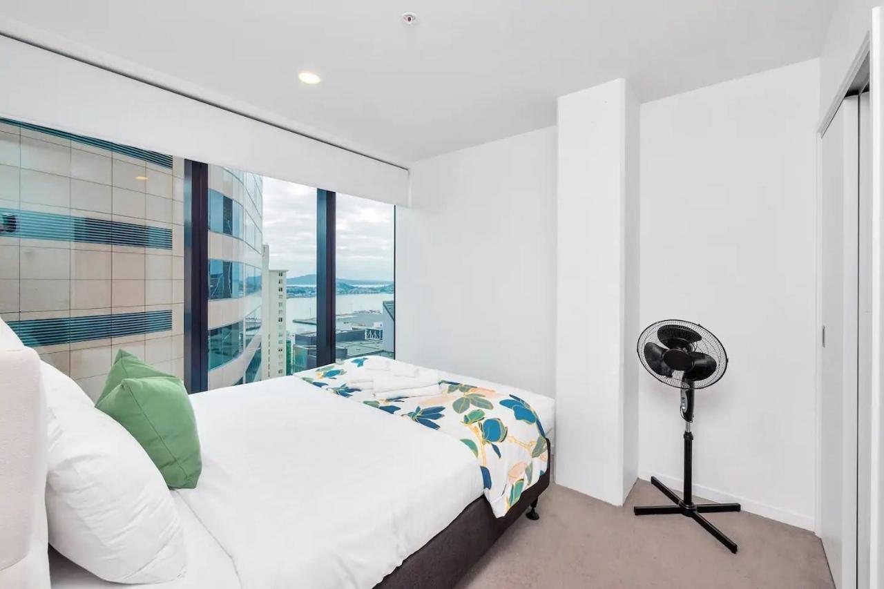 Amazing Harbour, Skytower And Rangitoto Views Lägenhet Auckland Exteriör bild