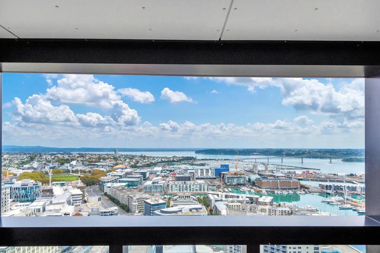 Amazing Harbour, Skytower And Rangitoto Views Lägenhet Auckland Exteriör bild